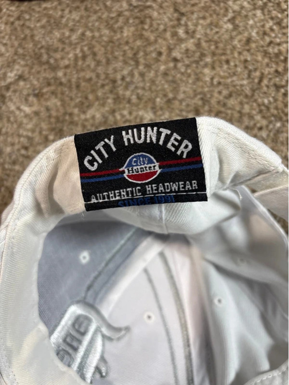 Adjustable Detroit hat - Picture 4 of 4